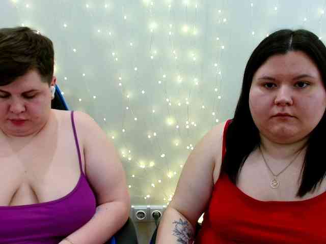 BeckyAndEllen webcam