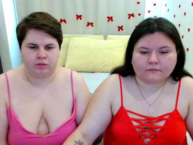 BeckyAndEllen webcam
