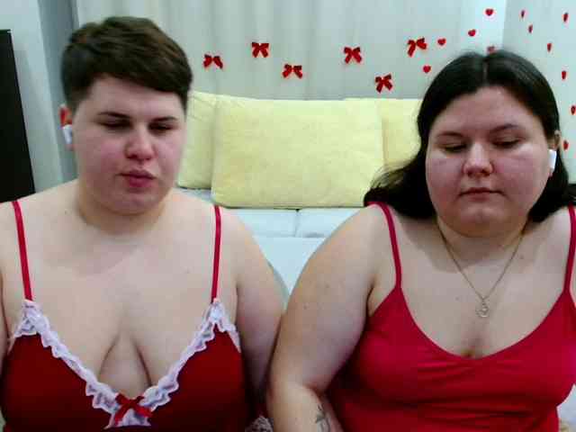BeckyAndEllen webcam