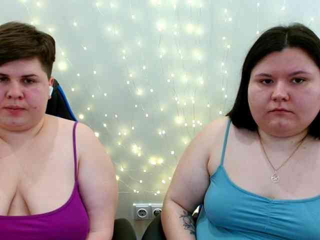 BeckyAndEllen webcam