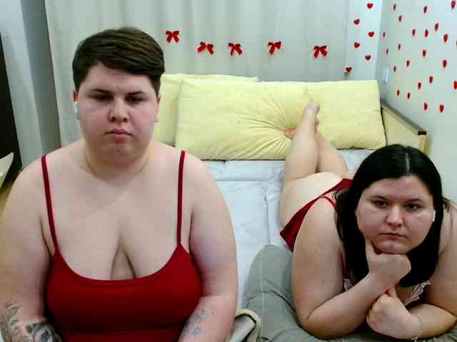 BeckyAndEllen webcam