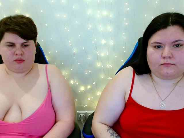 BeckyAndEllen webcam