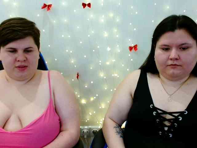 BeckyAndEllen webcam