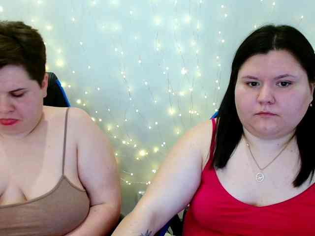 BeckyAndEllen webcam