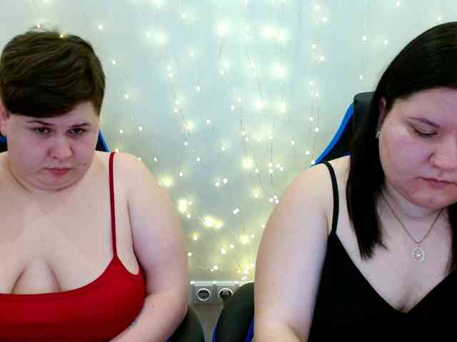BeckyAndEllen webcam