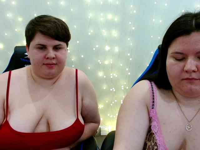 BeckyAndEllen webcam