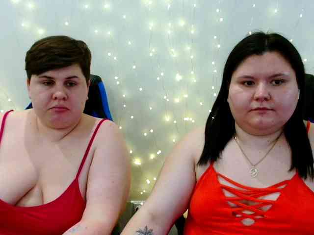 BeckyAndEllen webcam