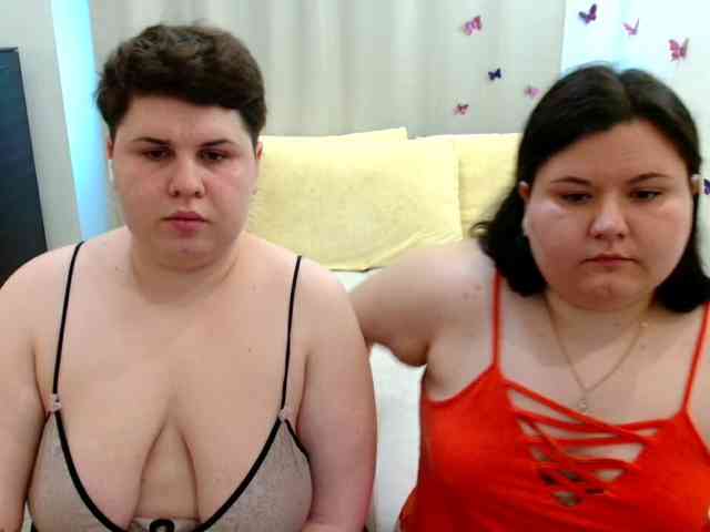 BeckyAndEllen webcam