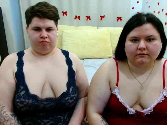 BeckyAndEllen webcam