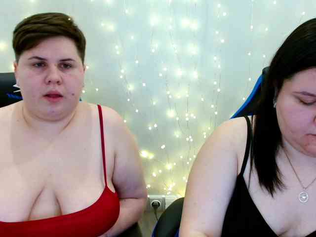 BeckyAndEllen webcam