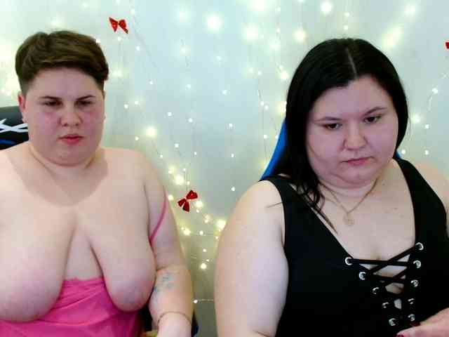 BeckyAndEllen webcam