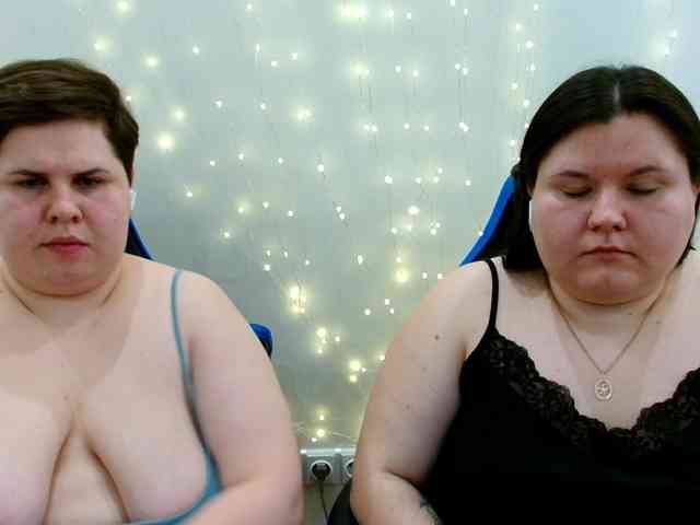 BeckyAndEllen webcam