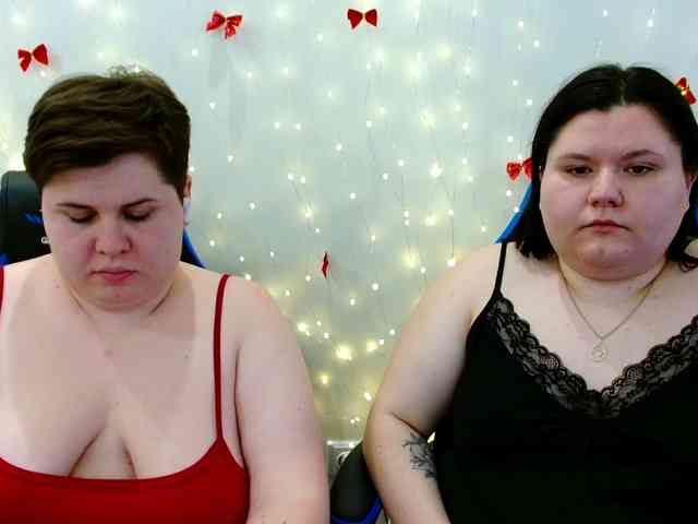 BeckyAndEllen webcam