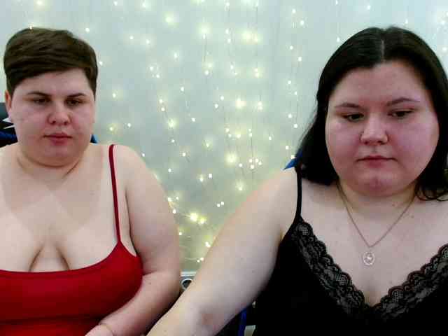 BeckyAndEllen webcam