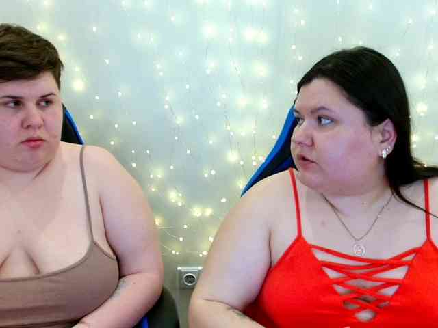 BeckyAndEllen webcam
