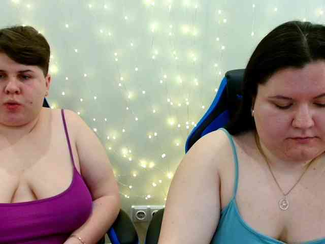 BeckyAndEllen webcam
