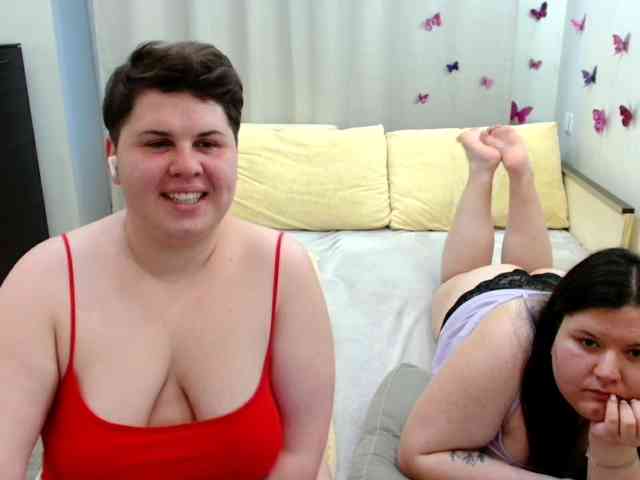 BeckyAndEllen webcam