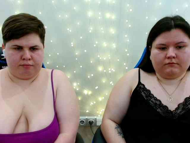 BeckyAndEllen webcam