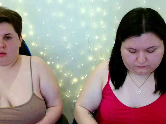 BeckyAndEllen webcam