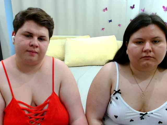 BeckyAndEllen webcam
