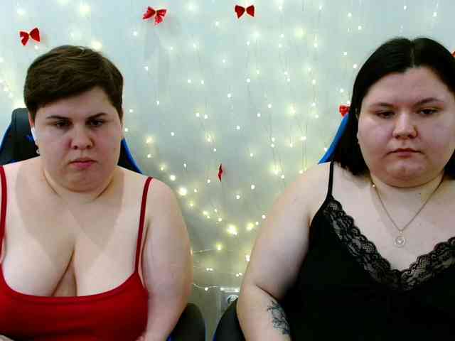 BeckyAndEllen webcam