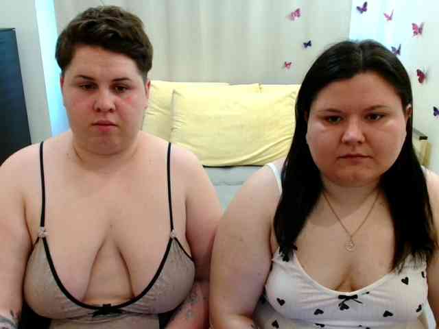 BeckyAndEllen webcam