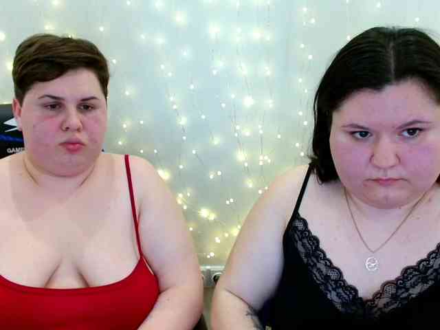 BeckyAndEllen webcam