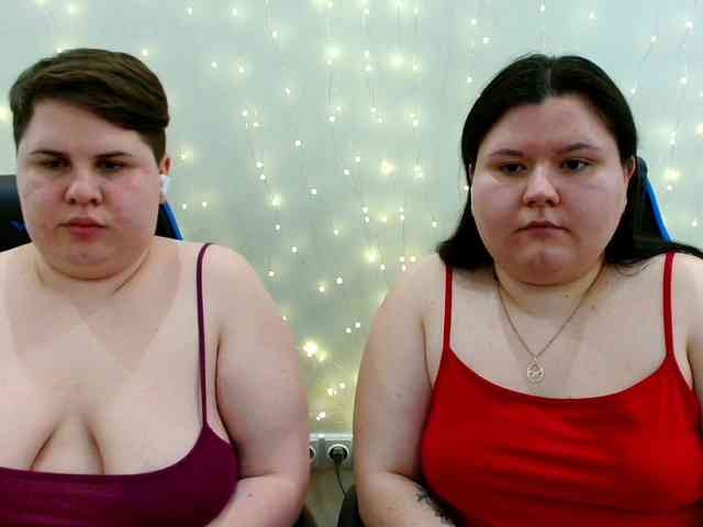 BeckyAndEllen webcam