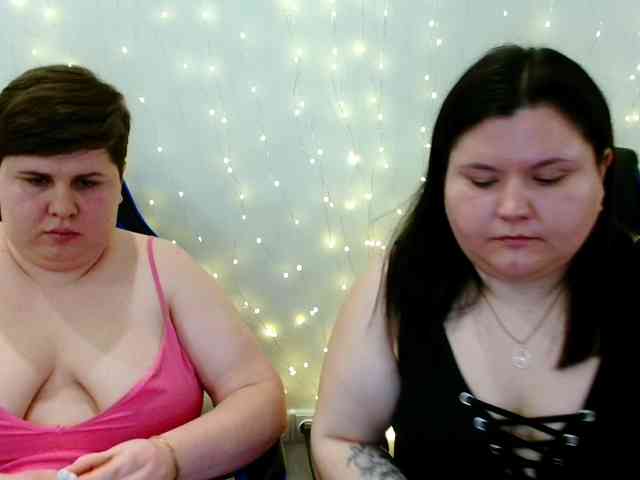 BeckyAndEllen webcam