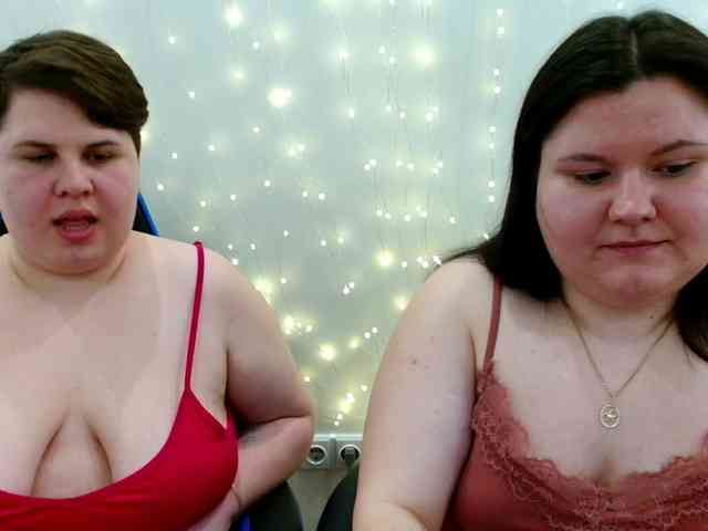 BeckyAndEllen webcam