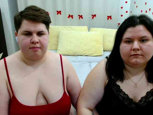 BeckyAndEllen webcam