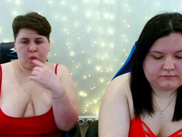 BeckyAndEllen webcam