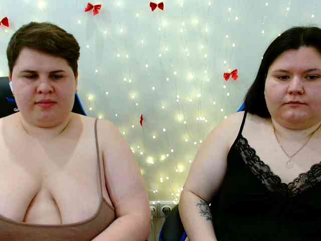 BeckyAndEllen webcam
