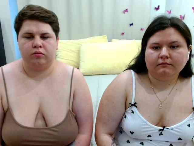 BeckyAndEllen webcam