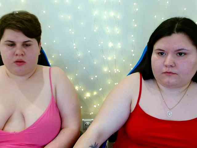 BeckyAndEllen webcam