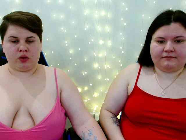 BeckyAndEllen webcam