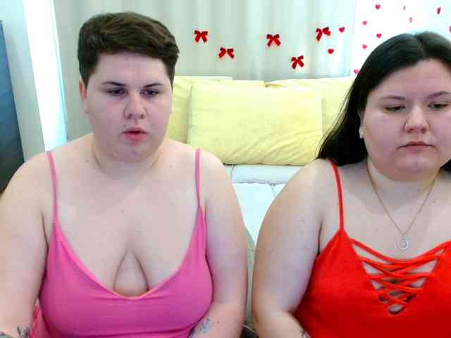 BeckyAndEllen webcam