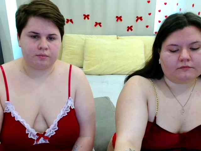 BeckyAndEllen webcam