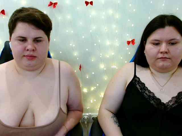 BeckyAndEllen webcam