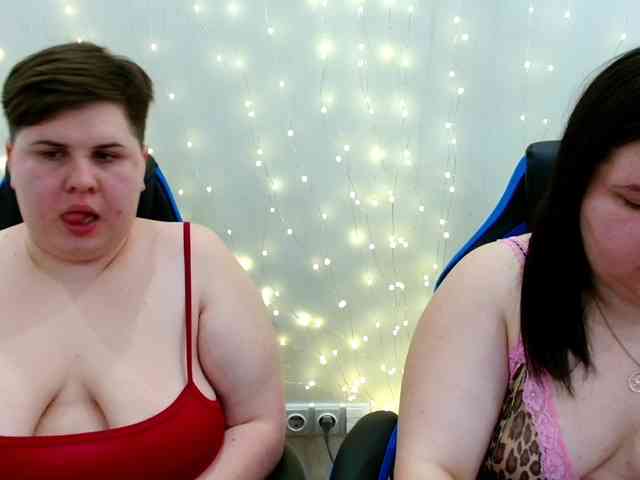 BeckyAndEllen webcam