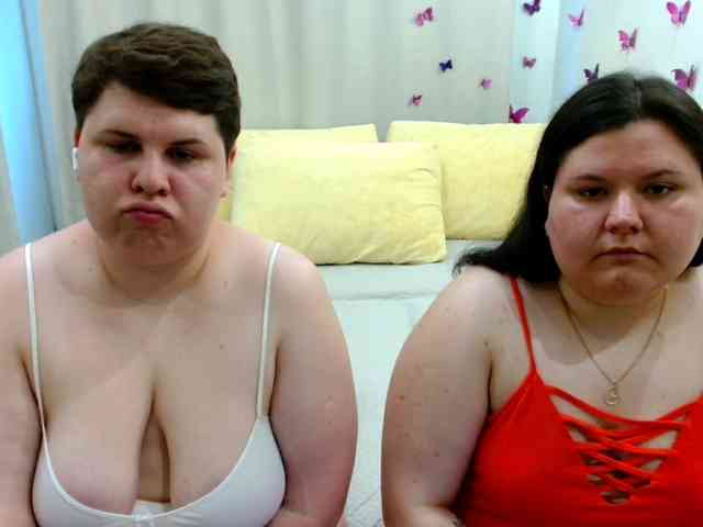 BeckyAndEllen webcam