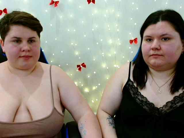 BeckyAndEllen webcam