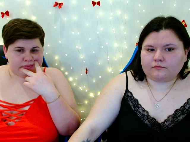 BeckyAndEllen webcam