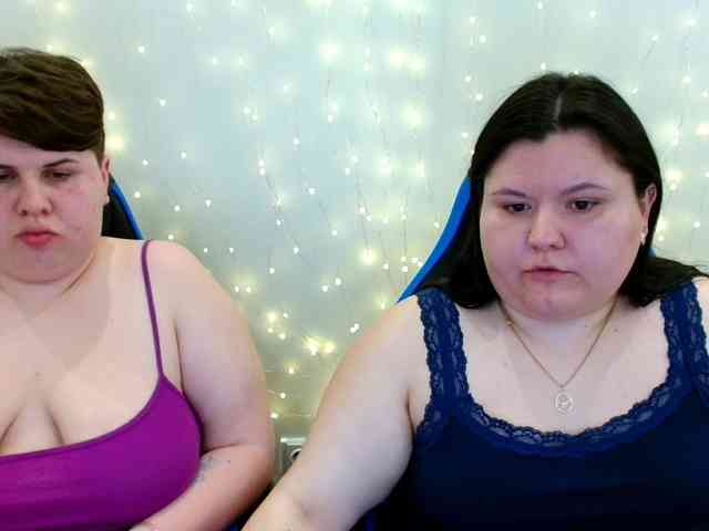 BeckyAndEllen webcam