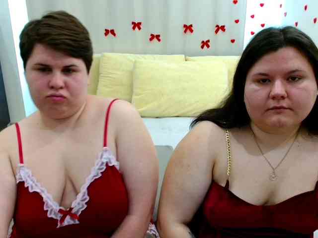 BeckyAndEllen webcam