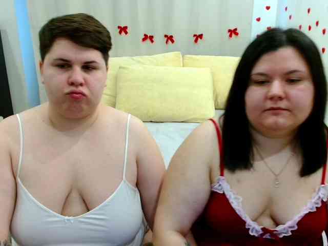 BeckyAndEllen webcam