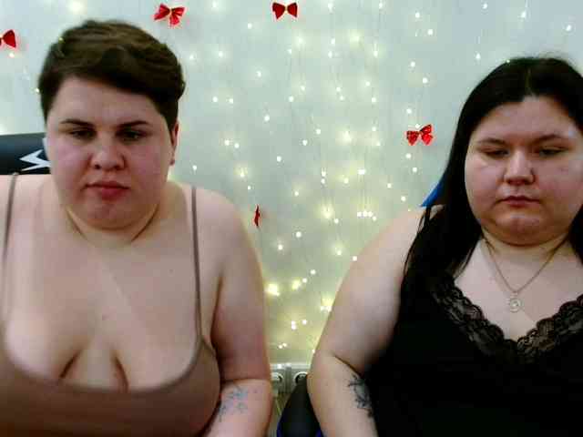 BeckyAndEllen webcam