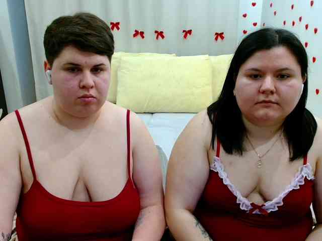 BeckyAndEllen webcam