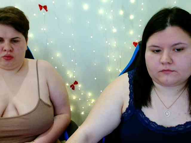 BeckyAndEllen webcam