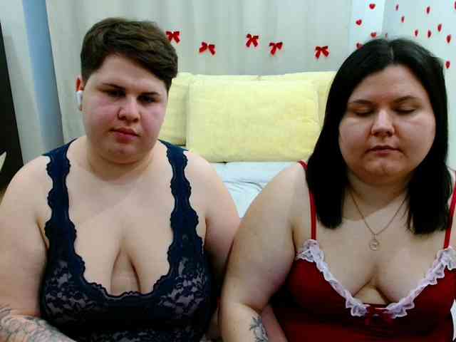 BeckyAndEllen webcam